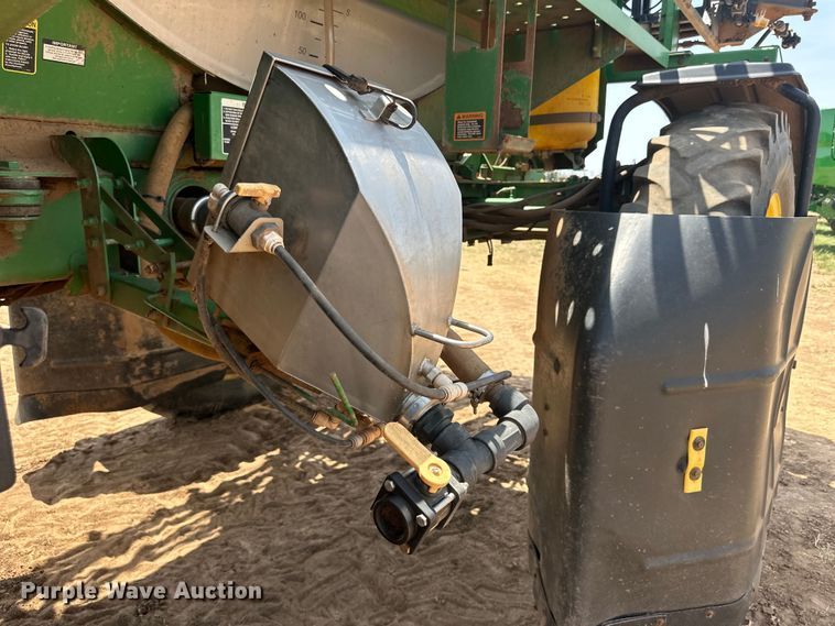 image for item DK6724 2005 John Deere 4920 applicator