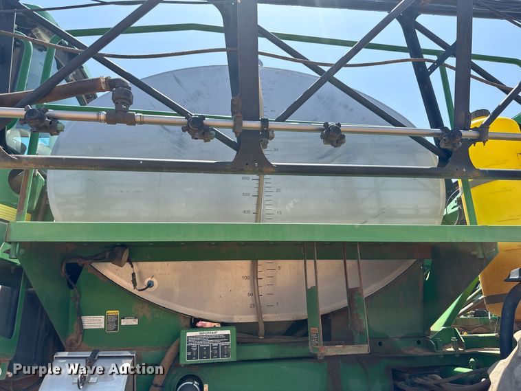 image for item DK6724 2005 John Deere 4920 applicator