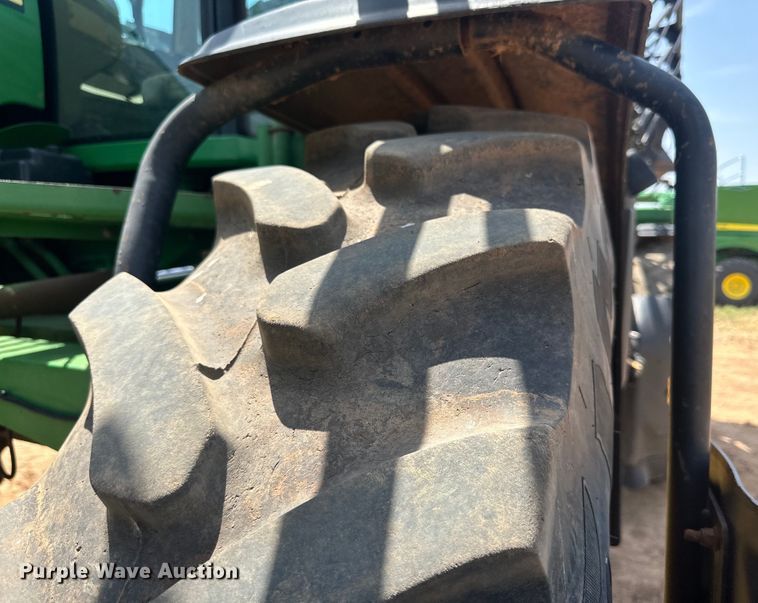 image for item DK6724 2005 John Deere 4920 applicator