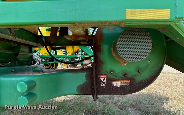 image for item DK6725 John Deere 730 air seeder