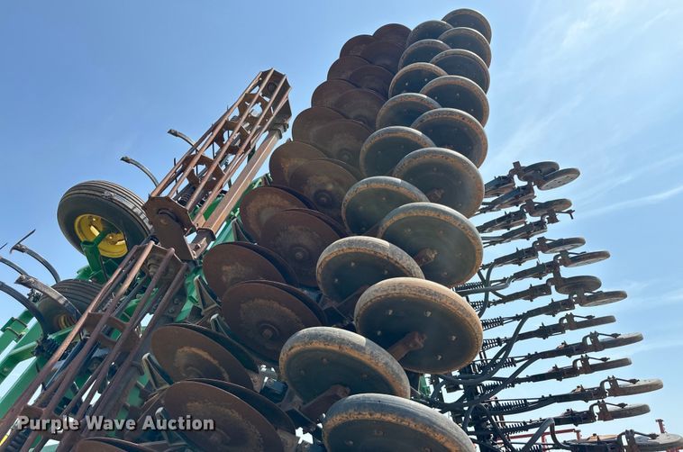 image for item DK6725 John Deere 730 air seeder