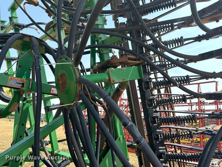 image for item DK6725 John Deere 730 air seeder