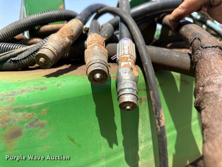 image for item DK6726 John Deere 730 air seeder