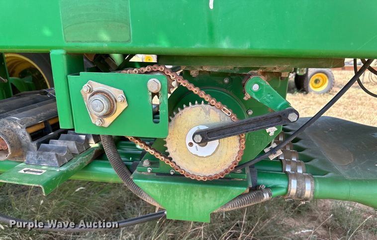 image for item DK6726 John Deere 730 air seeder