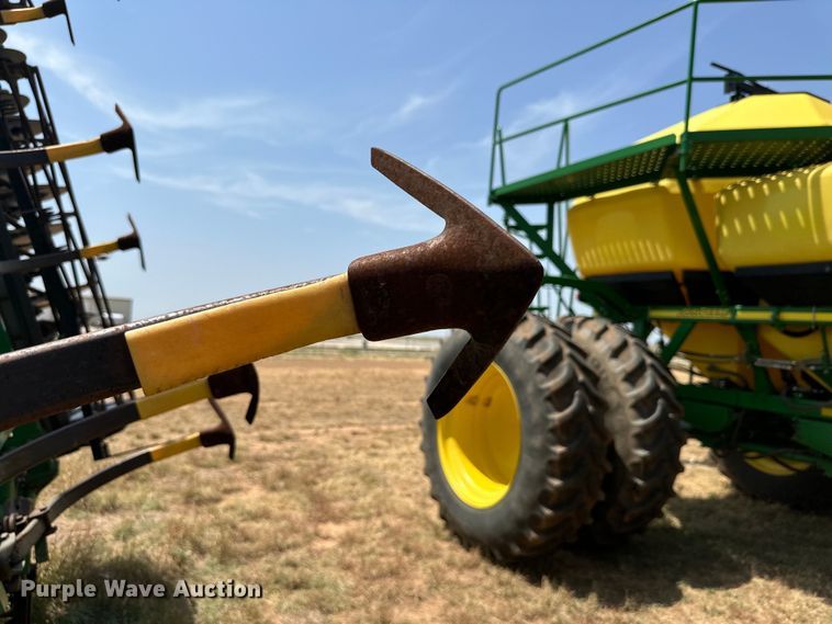 image for item DK6726 John Deere 730 air seeder