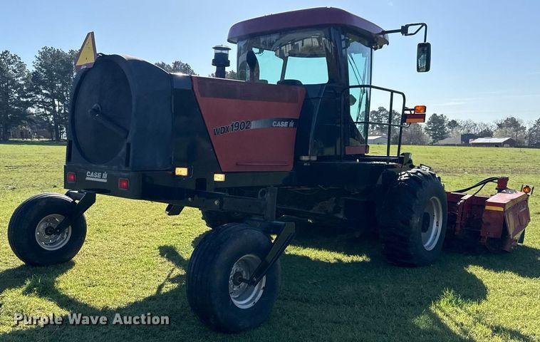 image for item DM7940 2006 Case WDX1902 swather / windrower