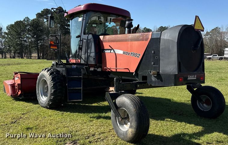 image for item DM7940 2006 Case WDX1902 swather / windrower
