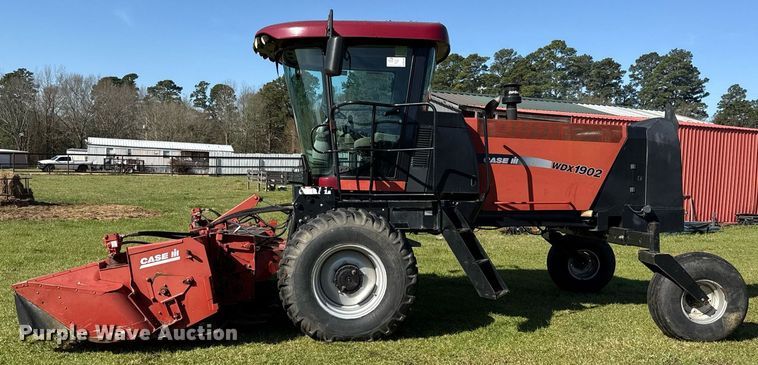 image for item DM7940 2006 Case WDX1902 swather / windrower