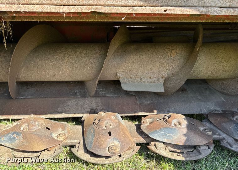 image for item DM7940 2006 Case WDX1902 swather / windrower