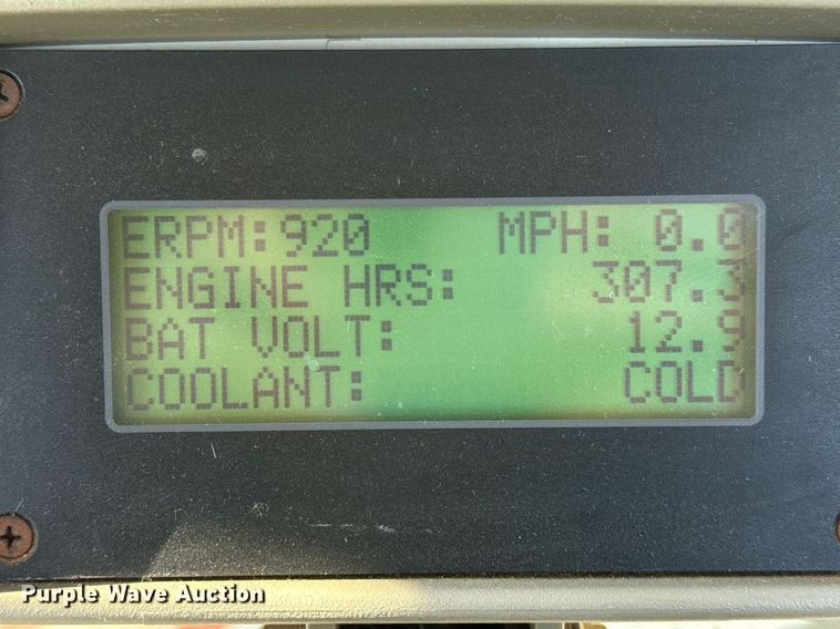 image for item DM7940 2006 Case WDX1902 swather / windrower