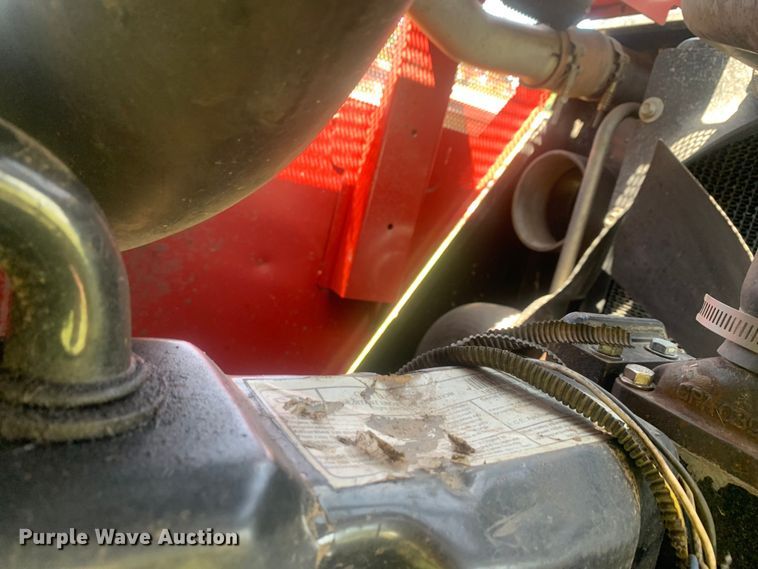 image for item DM7940 2006 Case WDX1902 swather / windrower