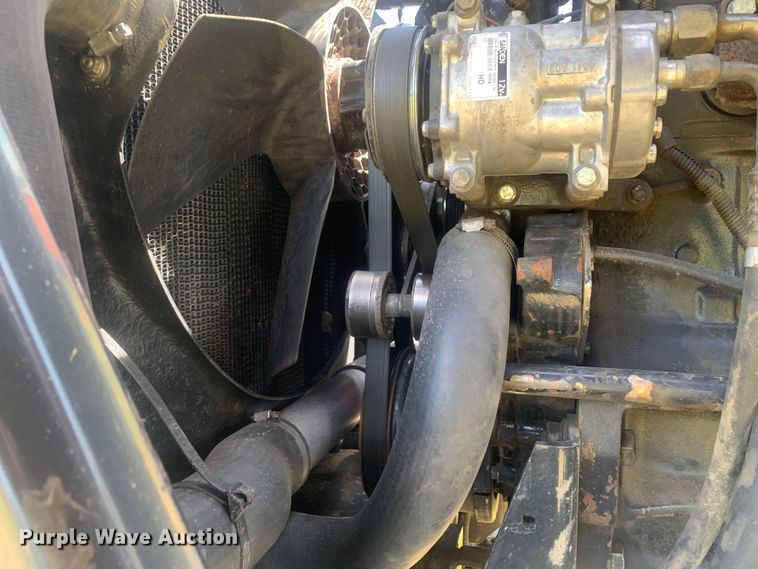 image for item DM7940 2006 Case WDX1902 swather / windrower