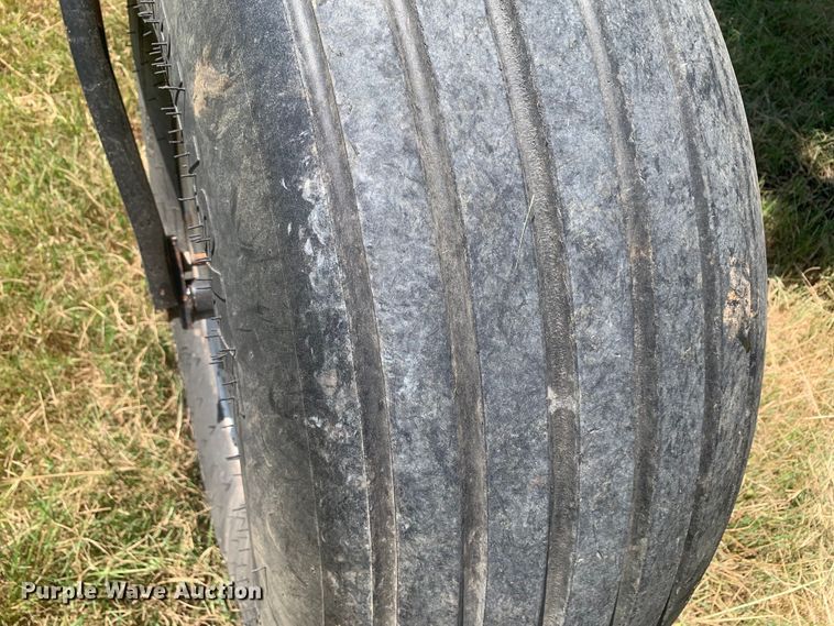 image for item DM7940 2006 Case WDX1902 swather / windrower