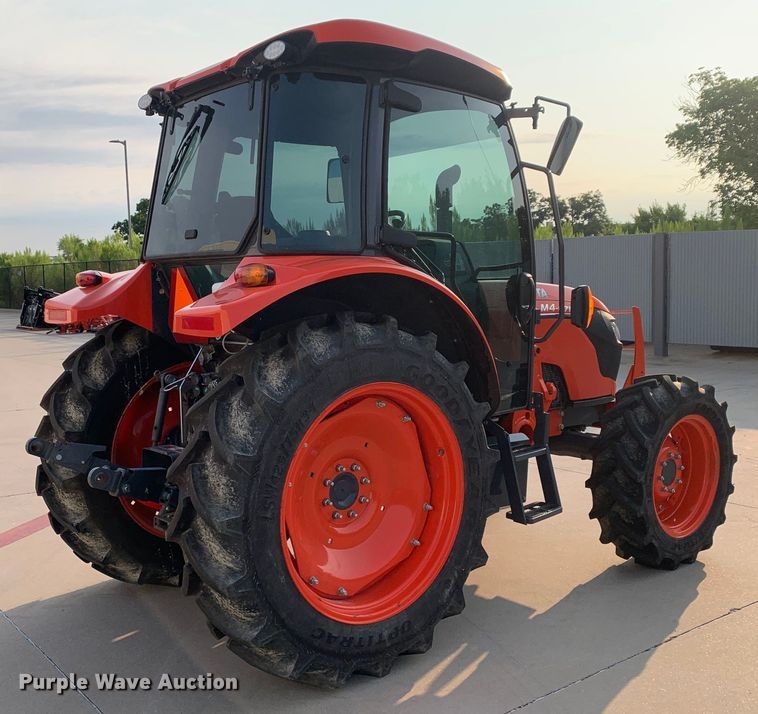 image for item DM7949 2019 Kubota  M4-071D MFWD tractor