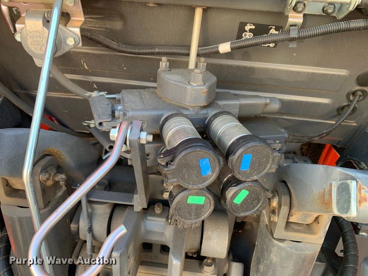 image for item DM7949 2019 Kubota  M4-071D MFWD tractor