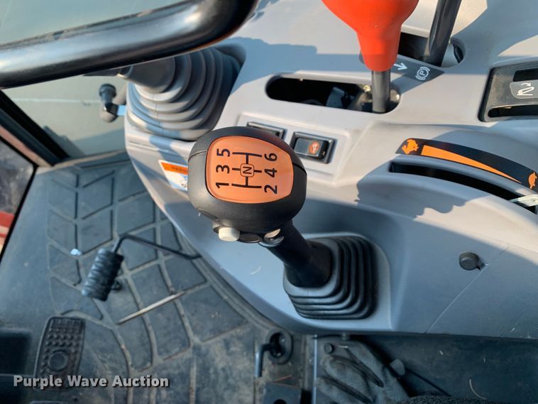 image for item DM7949 2019 Kubota  M4-071D MFWD tractor