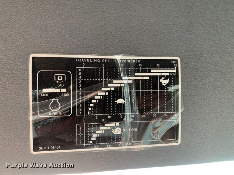 image for item DM7949 2019 Kubota  M4-071D MFWD tractor