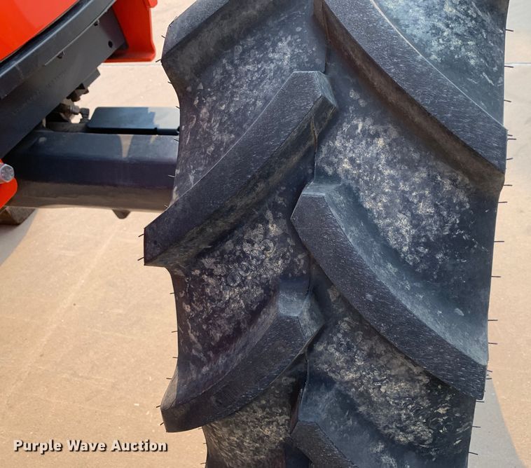 image for item DM7949 2019 Kubota  M4-071D MFWD tractor