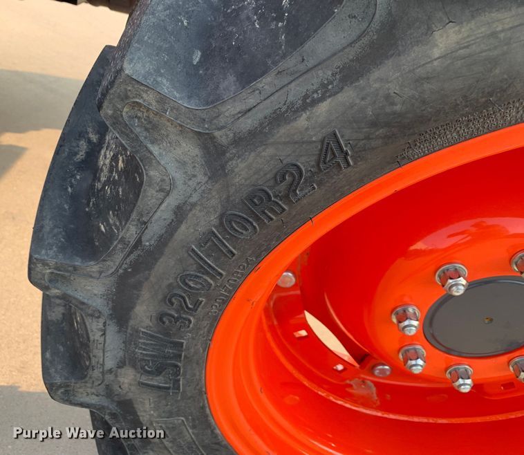 image for item DM7949 2019 Kubota  M4-071D MFWD tractor