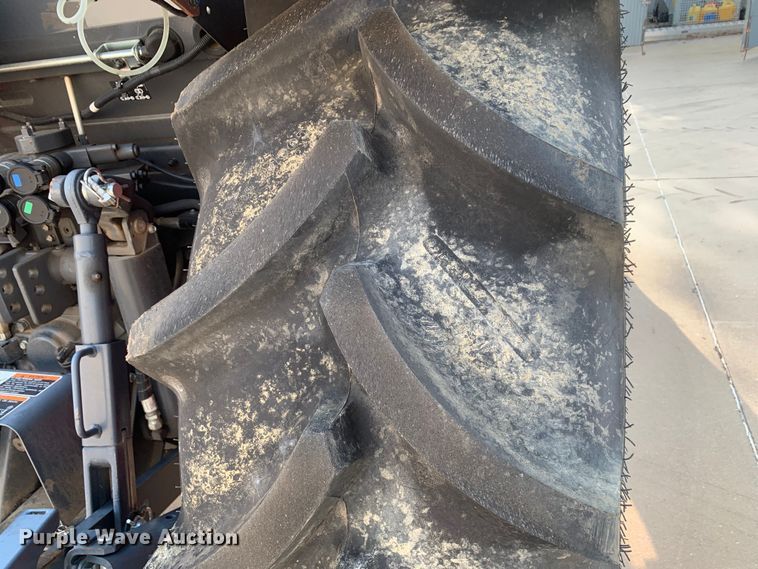 image for item DM7949 2019 Kubota  M4-071D MFWD tractor