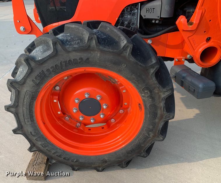 image for item DM7949 2019 Kubota  M4-071D MFWD tractor