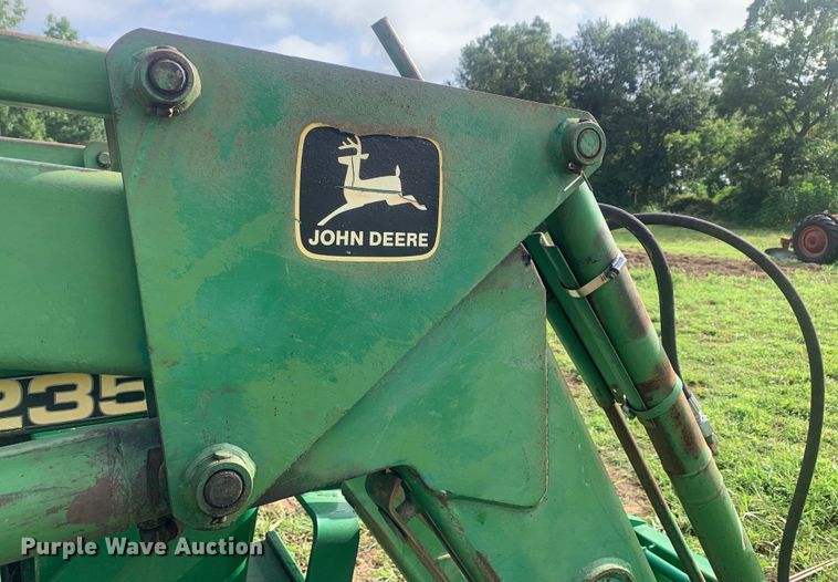 image for item DM7978 1984 John Deere  2350 tractor