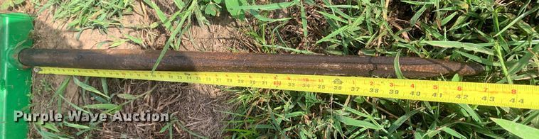 image for item DM7978 1984 John Deere  2350 tractor