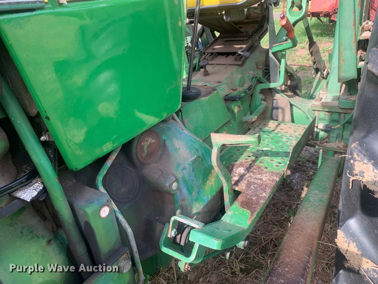 image for item DM7978 1984 John Deere  2350 tractor