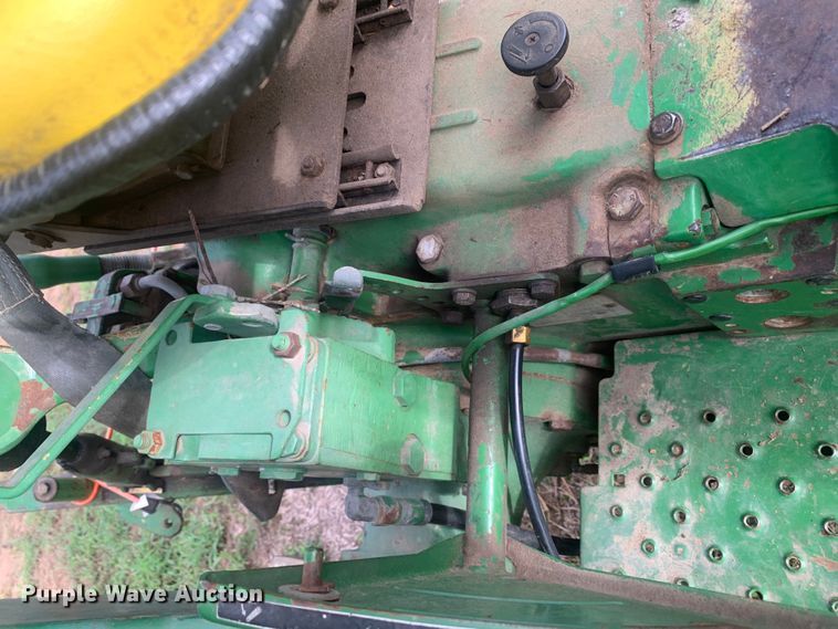 image for item DM7978 1984 John Deere  2350 tractor