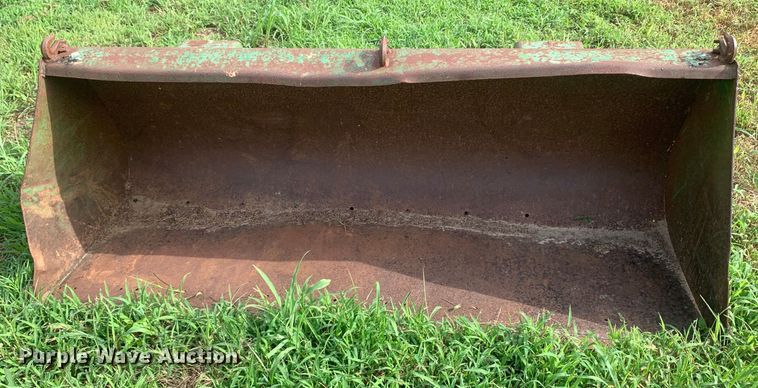 image for item DM7978 1984 John Deere  2350 tractor