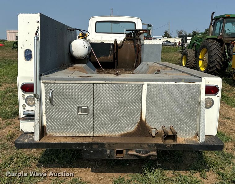 image for item DQ6880 1979 Ford utility / service truck