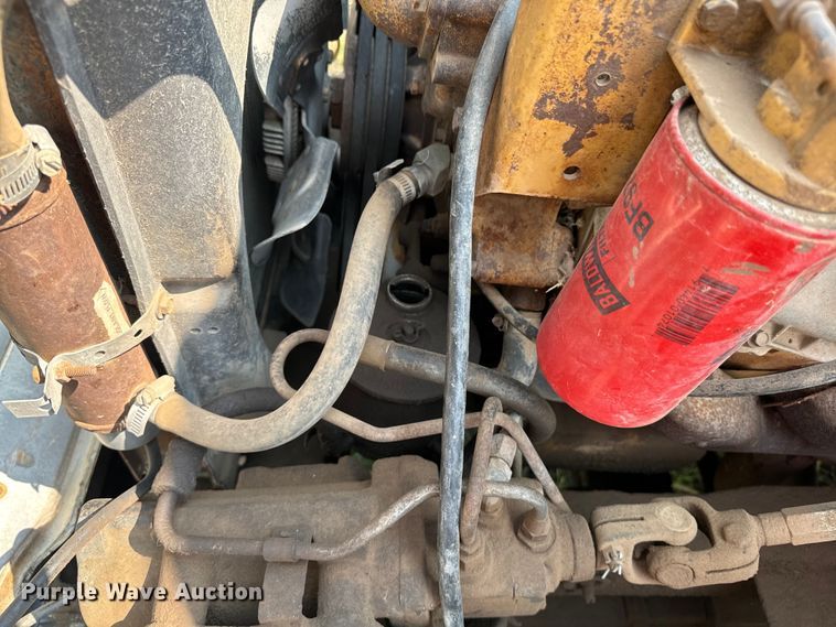 image for item DQ6880 1979 Ford utility / service truck