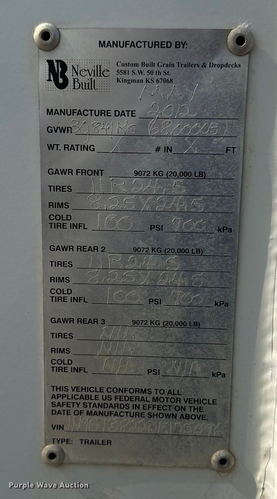 image for item DQ6907 2013 Neville grain trailer