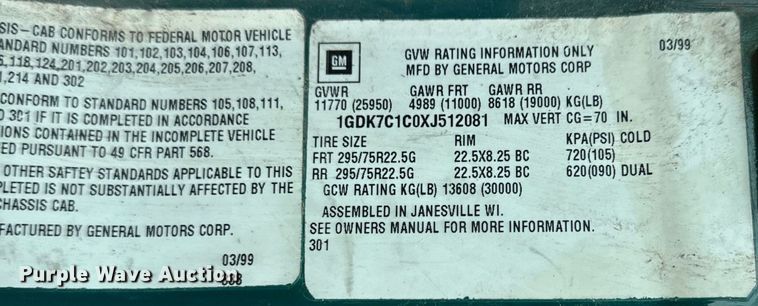 image for item DQ6908 1999 GMC  T6500 grain truck