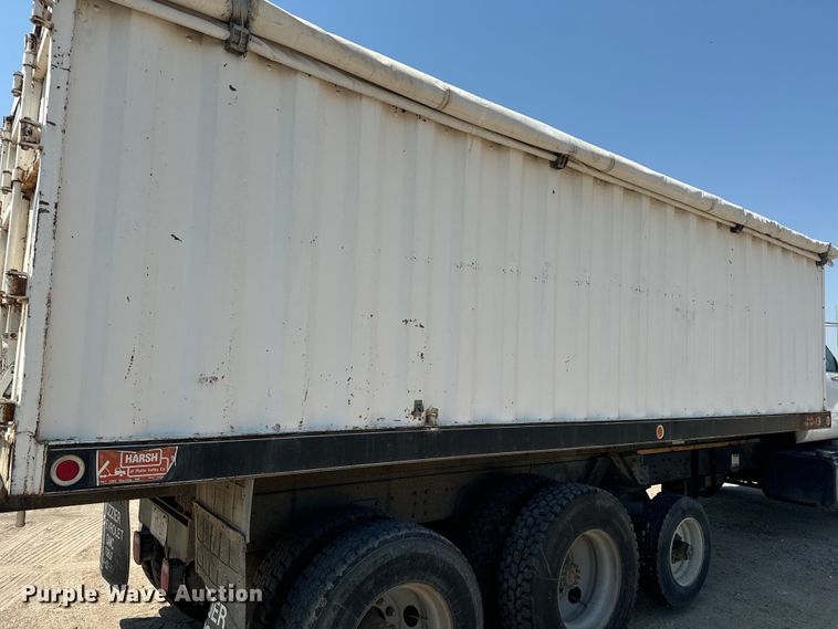 image for item DQ6923 1990 Chevrolet Kodiak C7 grain truck