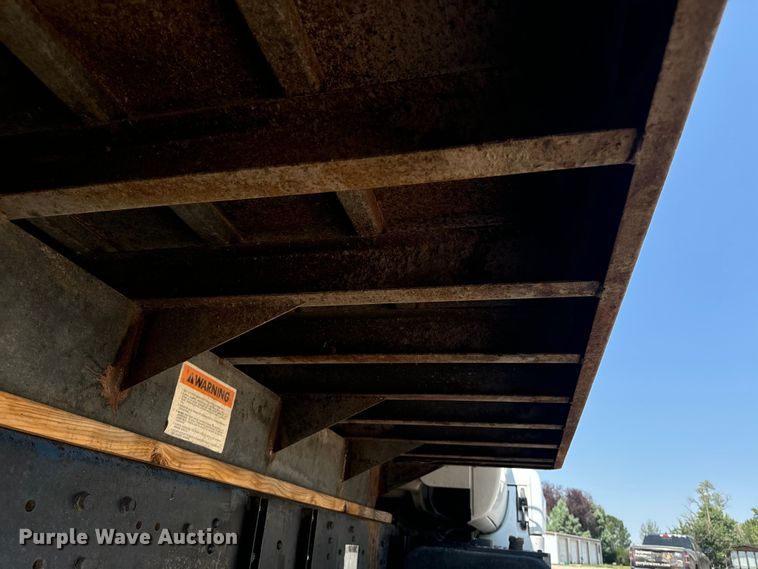 image for item DQ6923 1990 Chevrolet Kodiak C7 grain truck