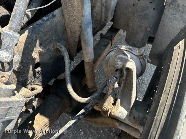 image for item DQ6923 1990 Chevrolet Kodiak C7 grain truck