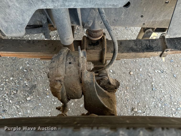 image for item DQ6923 1990 Chevrolet Kodiak C7 grain truck