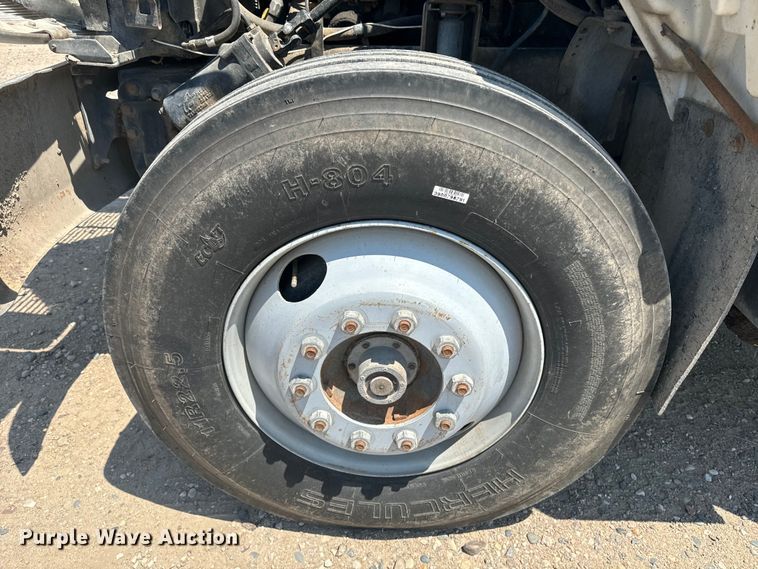 image for item DQ6923 1990 Chevrolet Kodiak C7 grain truck