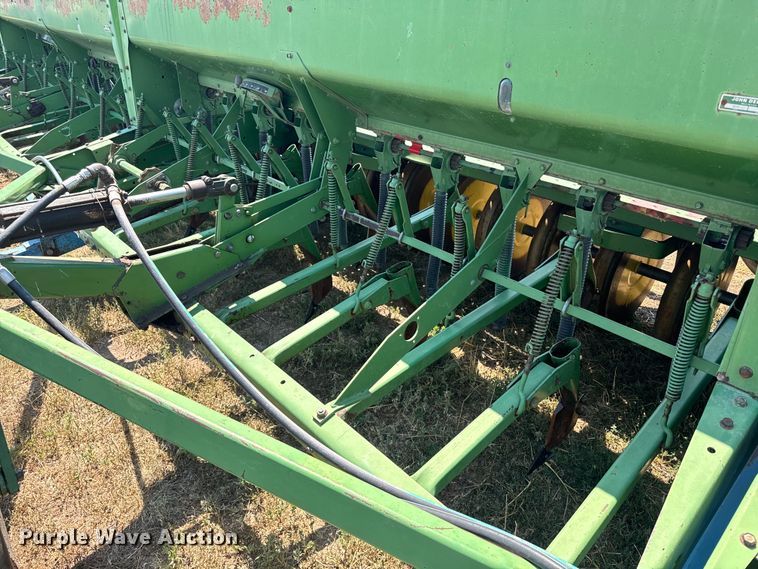 image for item DQ6926 John Deere 9300 grain drill