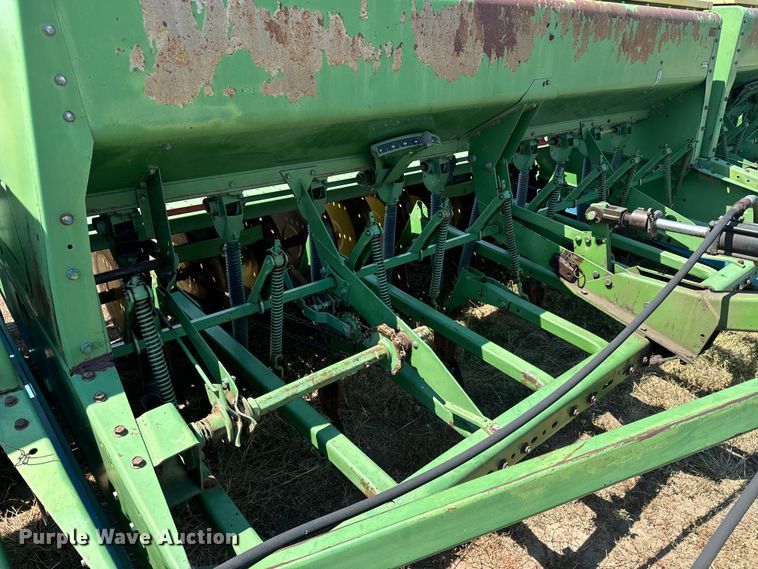 image for item DQ6926 John Deere 9300 grain drill