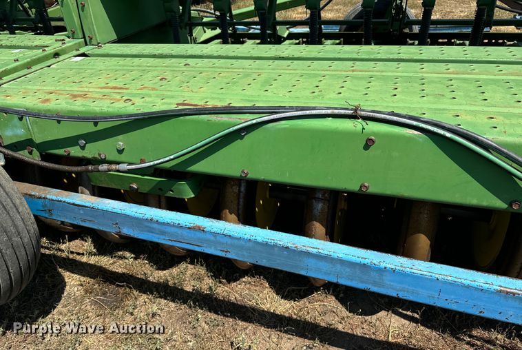 image for item DQ6926 John Deere 9300 grain drill