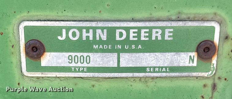 image for item DQ6926 John Deere 9300 grain drill