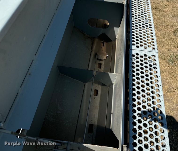 image for item DQ6927 Crust Buster 3200 TS grain drill