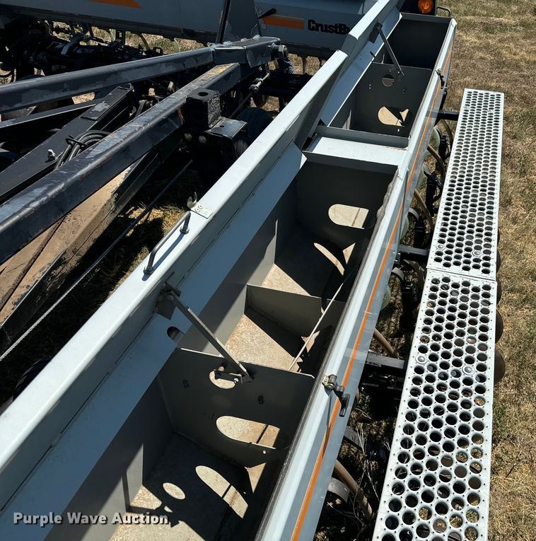 image for item DQ6927 Crust Buster 3200 TS grain drill