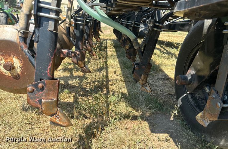 image for item DQ6927 Crust Buster 3200 TS grain drill