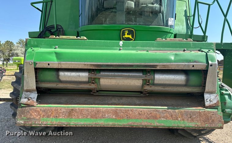 image for item DQ6929 2003 John Deere 9650 combine