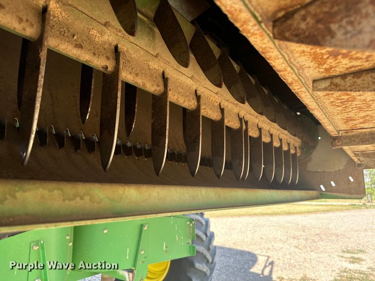 image for item DQ6929 2003 John Deere 9650 combine