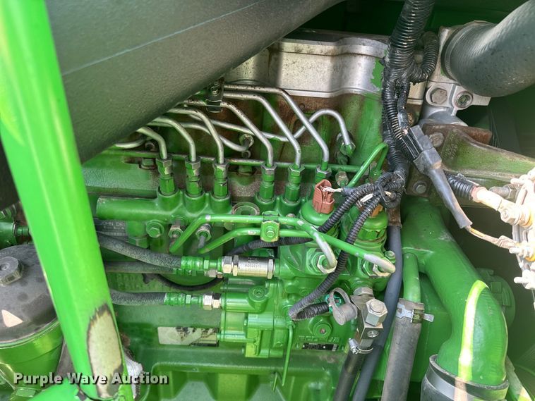 image for item DQ6929 2003 John Deere 9650 combine