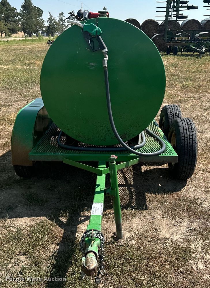 image for item DQ6930 Fuel trailer